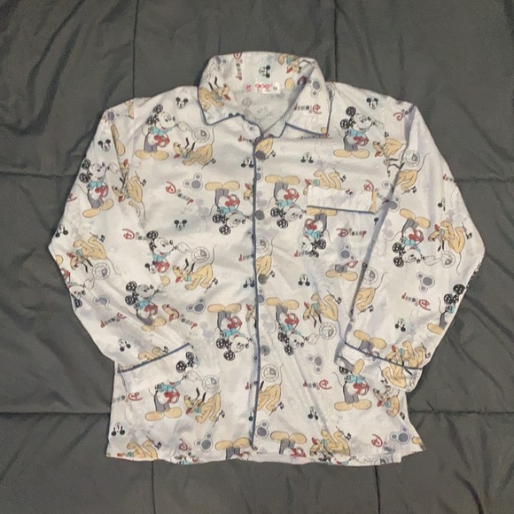 NWOT Kids Disney Mickey Mouse & Pluto Pajama Set - Picture 4 of 16